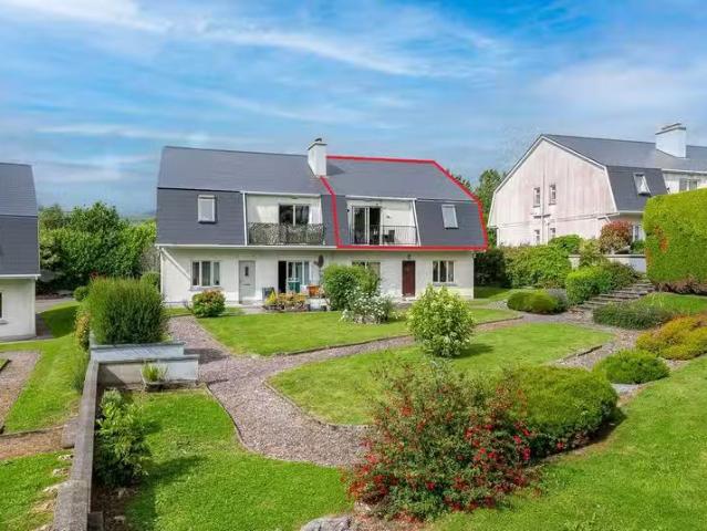 5 Hazel Grove, Kenmare, Co. Kerry, V93WP21 is for sale
