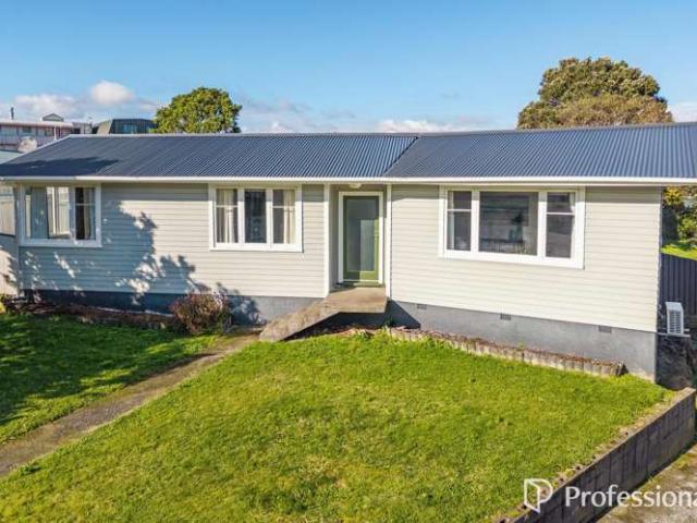 5 Holly Grove, Maungaraki, Lower Hutt City