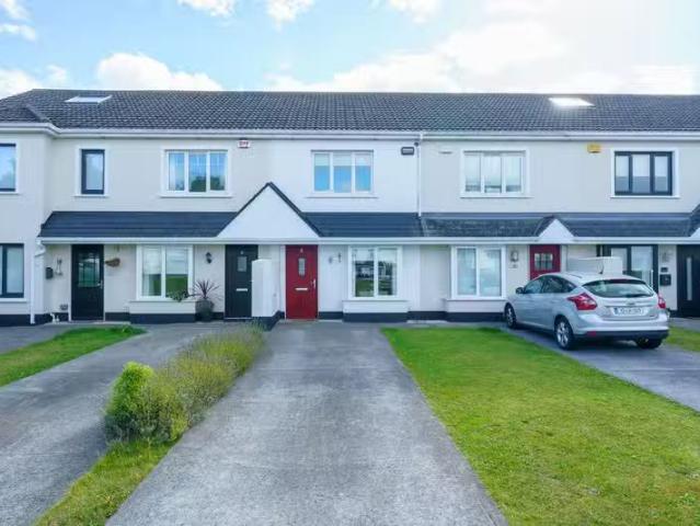 5 Holywell Heights, Swords, Co. Dublin, K67VP23 is for sale