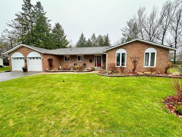 5 Iroquois Dr