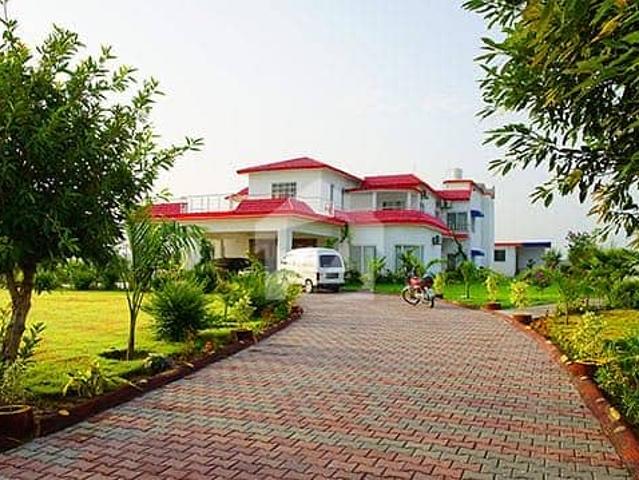5 Kanal Luxurious Heighted Location Farm House Land Available For Sale In Gulberg Islamabad