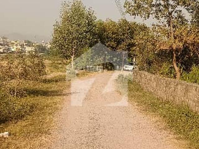 5 Kanal Land Bani Gala North For Sale Good Location