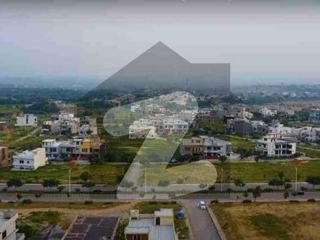 5 Kanal Prime Plot for Sale in Gulberg Greens Block C Ideal for Luxury Farmhouse Living