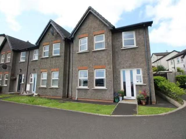 5 Leafield Court