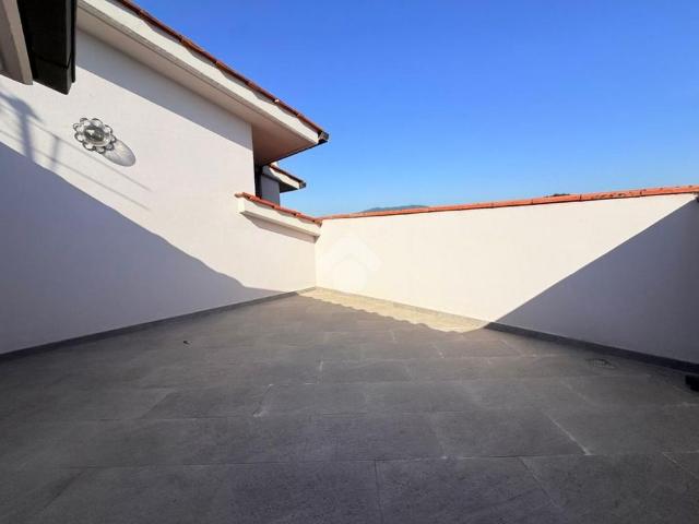 5 locali in affitto