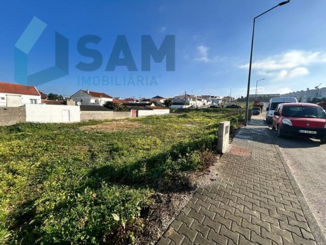 5 lotes de terreno em urbanização