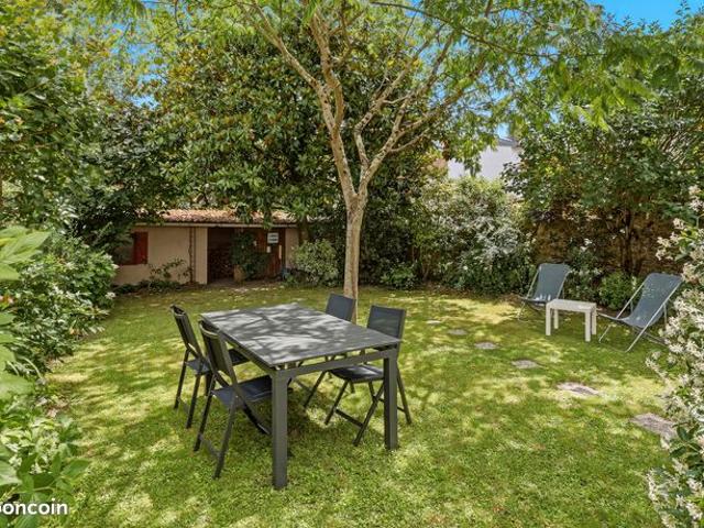 5 pièces – 119 m² Jardin Garage