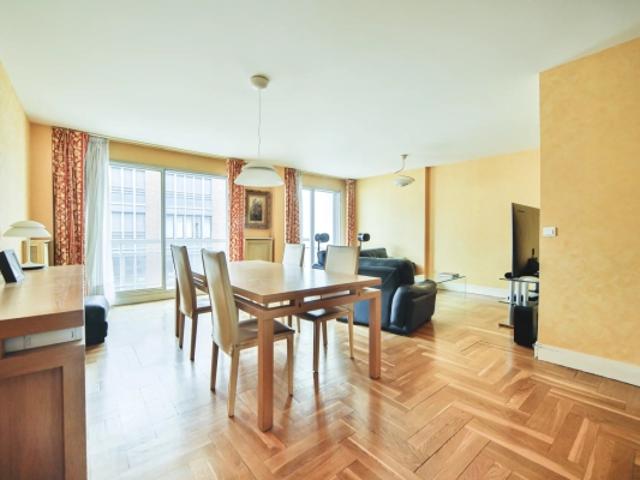 5 pièces, 3 chambres traversant avec espace extérieur
