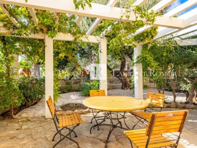 5 Pièces Cap d'Ail Appartement avec jardin Entièrement rénové