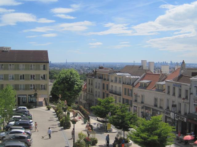 5 pièces dans le centre de Montmorency