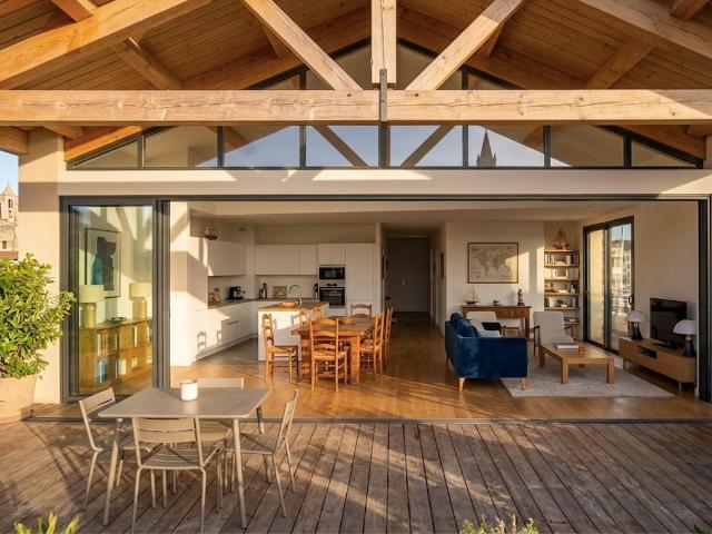 5 PIECES, DERNIER ETAGE, TERRASSE, RESIDENCE DE STANDING