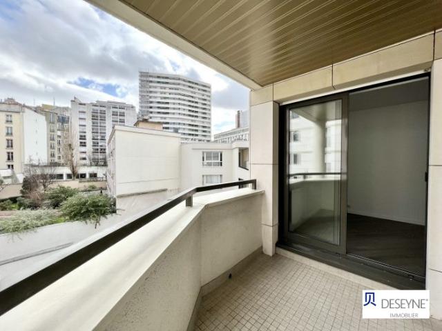 5 pièces refait à neuf + 2 balcons + 2 parkings + cave