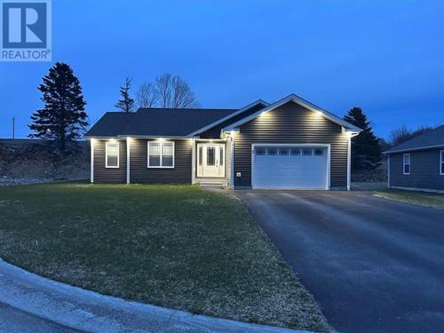 5 Pioneer Drive, Stephenville, NL, A2N 0G7 house for sale | Listing ID 1284 | Royal LePage