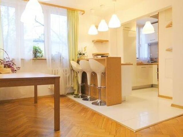 5 pokoi z balkonem, 74m2, Niemcewicza 4/8, Górna