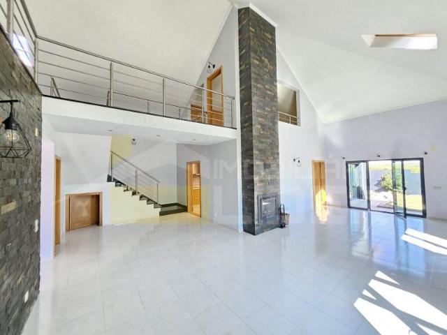 5 quarto, Torres Vedras Torres Vedras LS94889552
