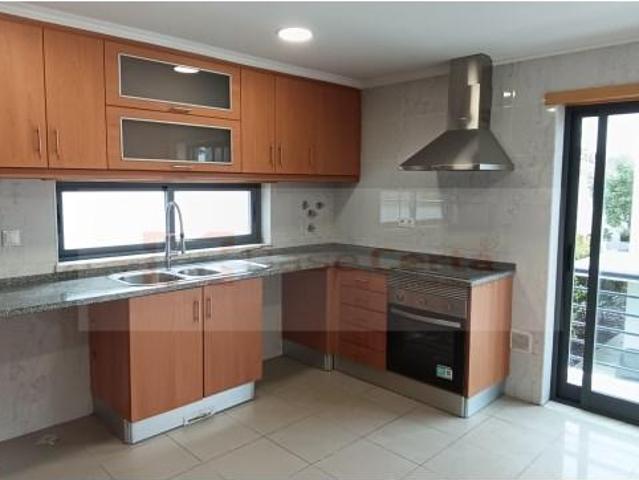 5 quarto, Almada Almada LS101374767