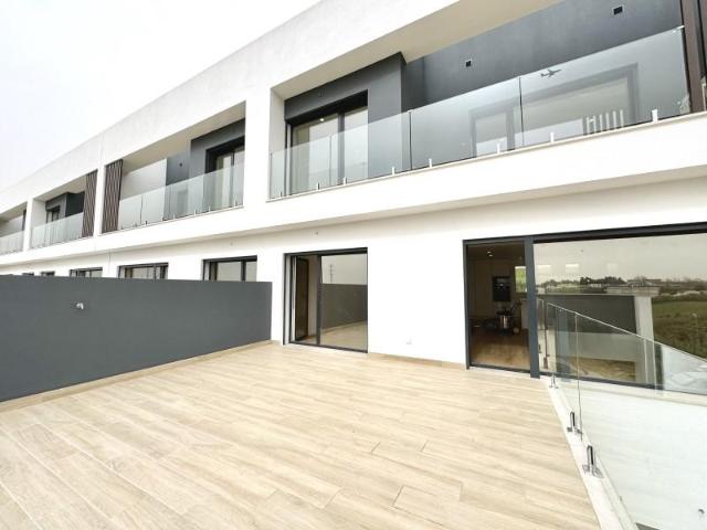 5 quarto, Almada Almada LS102039774