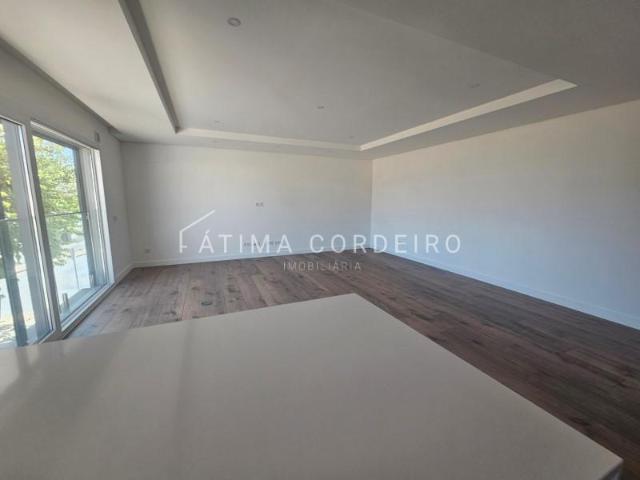 5 quarto, Almada Almada 94669074