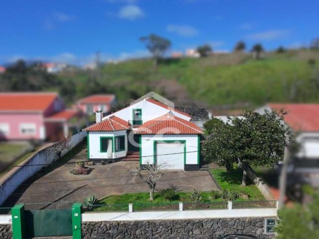 5 quarto, Angra do Heroísmo Ilha Terceira LS99723397