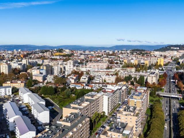 5 quarto, Braga Braga 4715 LS96557036