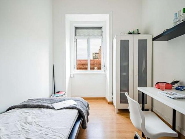 5 quarto, Lisbon Lisbon 1600 059 LS50138922