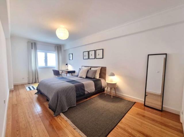 5 quarto, lisbon lisbon 1050 000 LS99938957