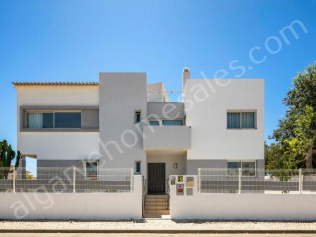 5 quarto, Portimão Portimão 93327384