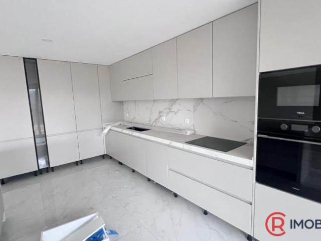 5 quarto, Setúbal Barreiro 2820 99146541