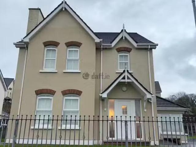 5 Riverwood, Moville, Co. Donegal, Moville, Co. Donegal is for.