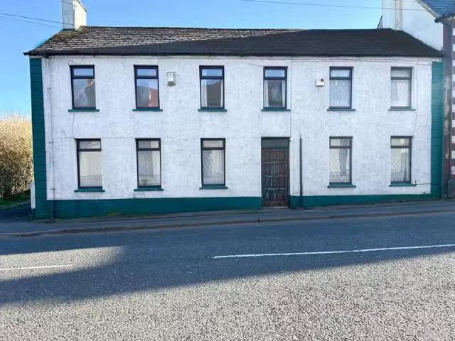 5 Roguery Road