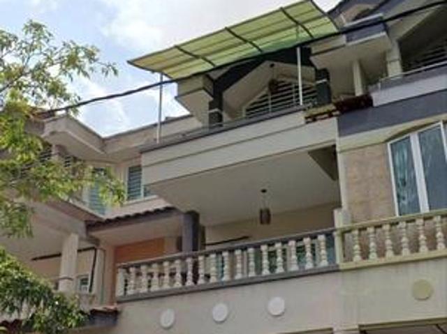 5 Room 3 Storey Bandar Baru Tambun