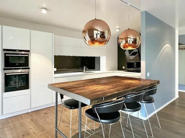 Rental renewal – Apartment 5 rooms in Cologny – Available immediately