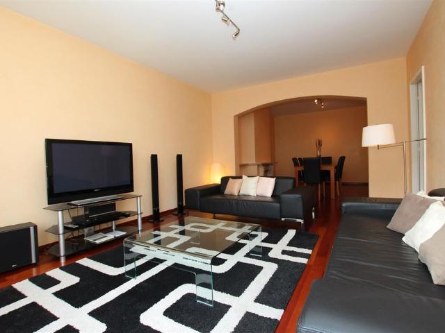 5 room apartment