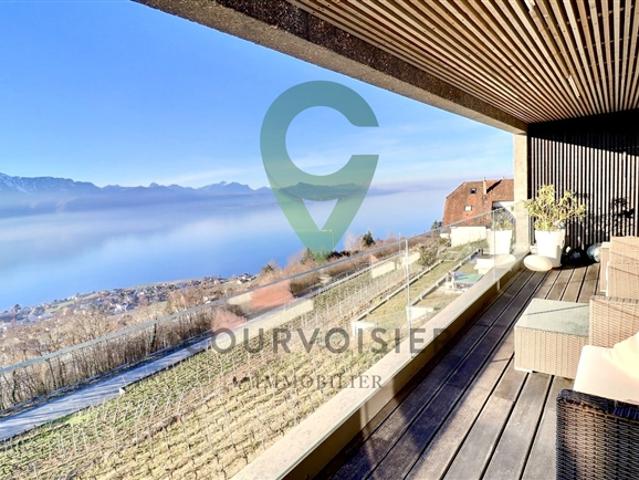 Prächtiges Doppelhaus mit atemberaubendem Blick auf den See und die Alpen!