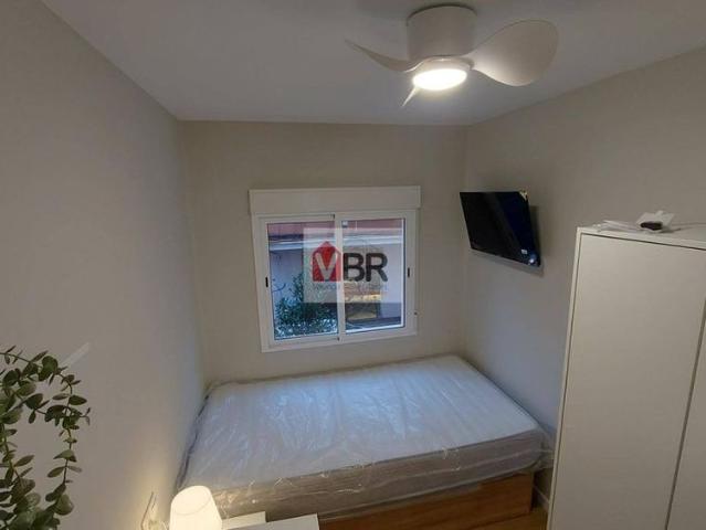 5 room luxury Apartment for rent in Valencia