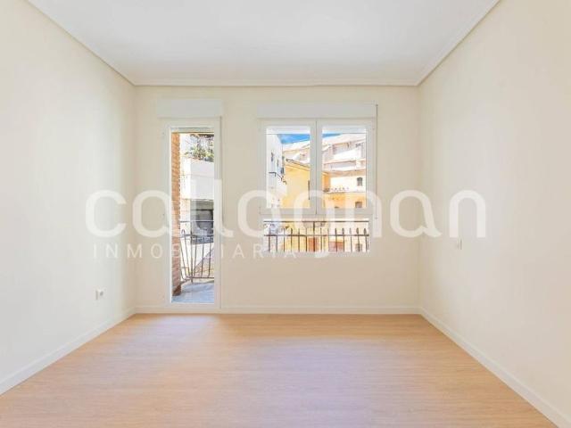 5 room luxury Apartment for rent in Valencia