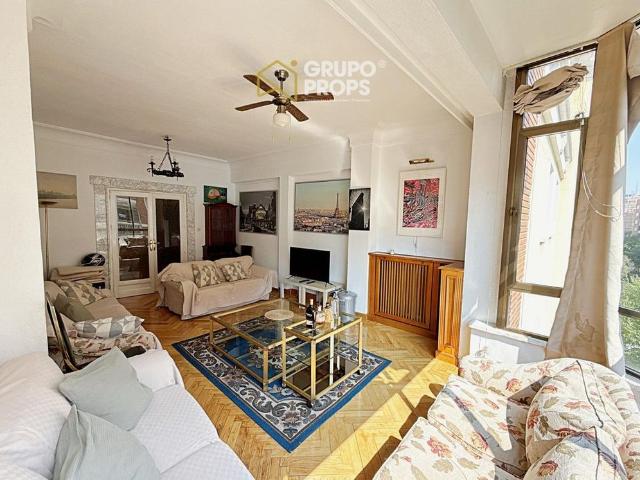 5 room luxury Flat for rent in Madrid, Spain