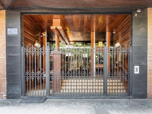 5 room luxury Flat for rent in Valencia