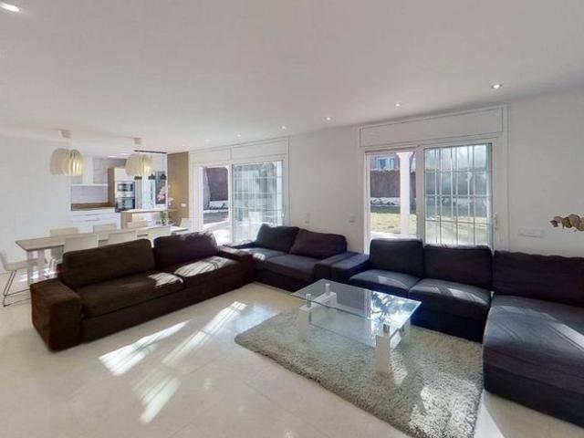 5 room luxury House for rent in Gavà, Catalonia