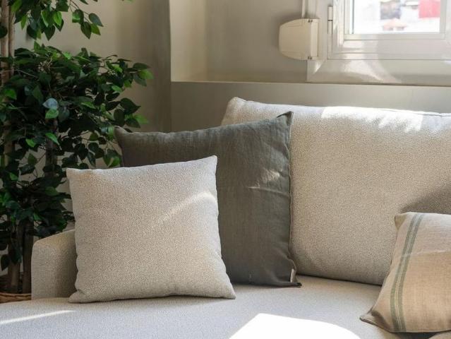 5 room luxury penthouse for rent in Valencia