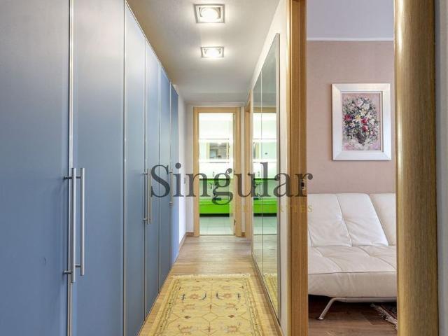 5 room luxury penthouse for rent in Barcelona, Spain
