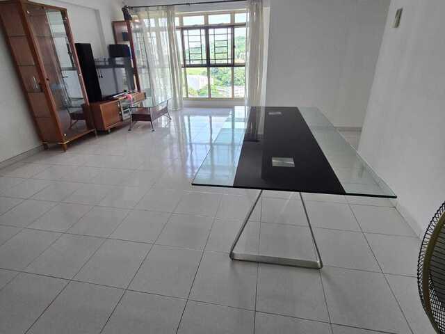 5 Room Unit @ Jelebu Road BLK 185! NO AGENT FEES!