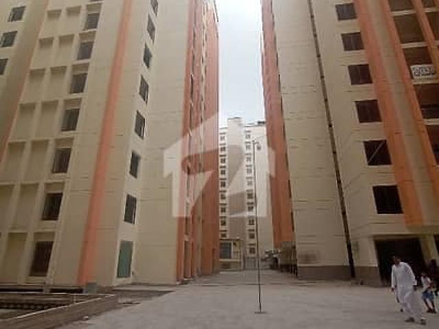 5 Rooms Executive Apartment For Sale