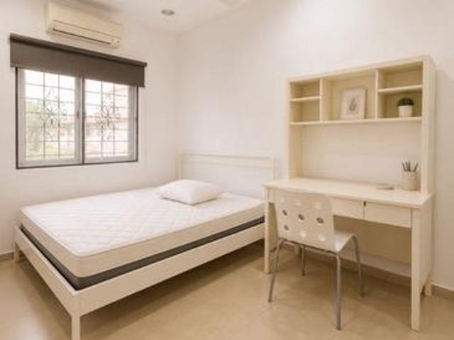 Taman Sea Petaling Jaya 2 storey House For Rent Fully Furnish