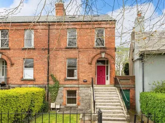 5 St James's Terrace, Sandymount Road, Dublin 4, D04 W667