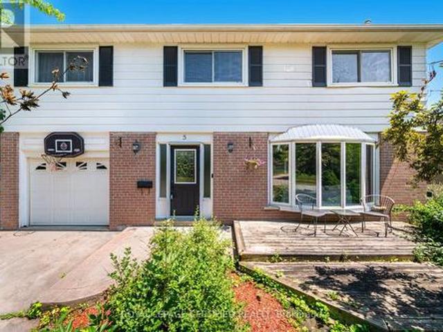 5 Stockman Crescent, Halton Hills, ON, L7G 1J5 house for sale | Listing ID W12977 | Royal LePage