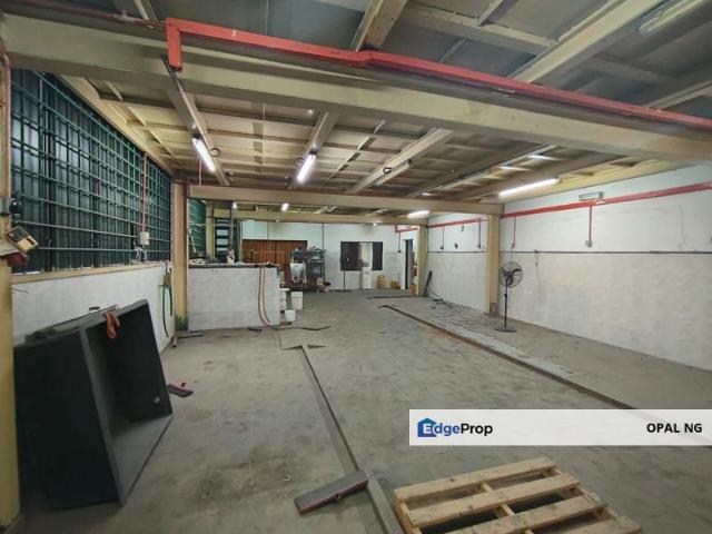 5 Storey Terrace Factory Corner Lot