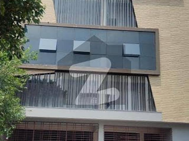 5 Storey Commercial Plaza For Rent | Ideal For Banks & Brands | Prime Location With Parking & Lift
