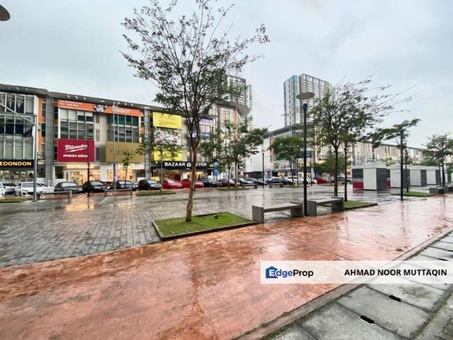 5 Storey Shop Lot in Plaza Paragon Point, Bangi For Sale