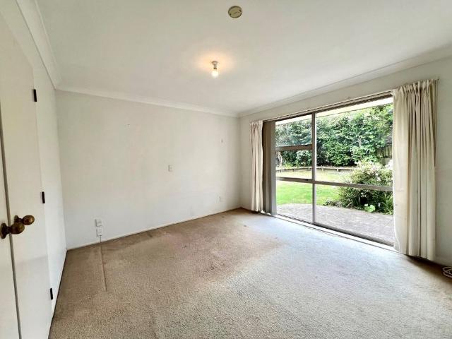 5 Stratford Road, The Gardens, Auckland